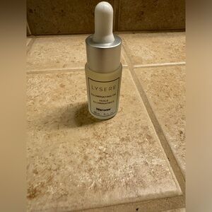 Norwex illuminating oil